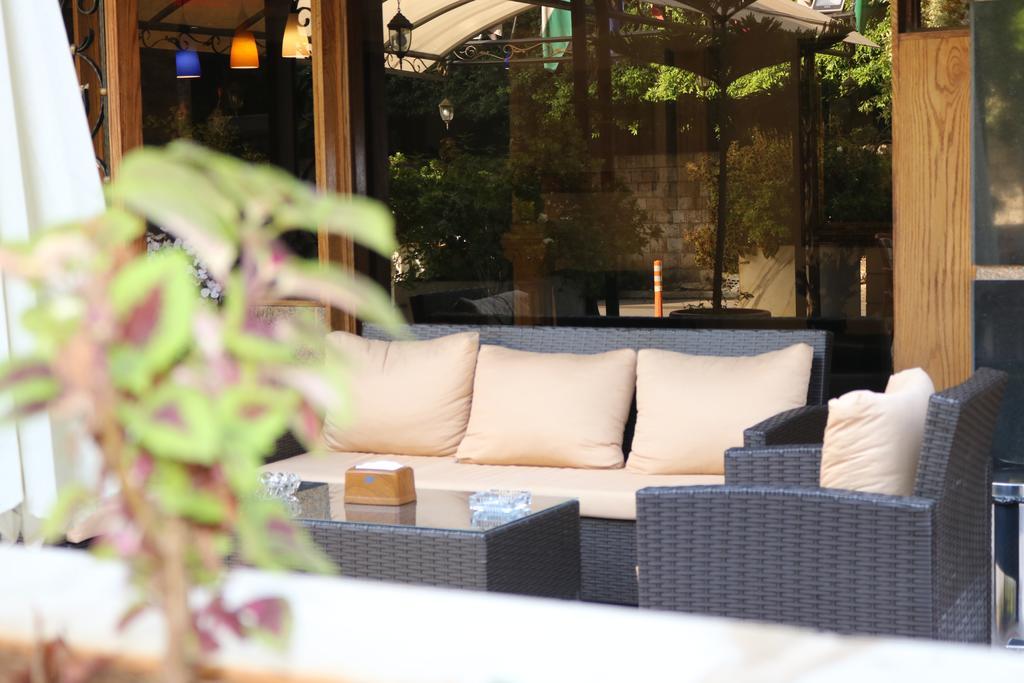 Vista Del Mar Hotel Джуния Екстериор снимка