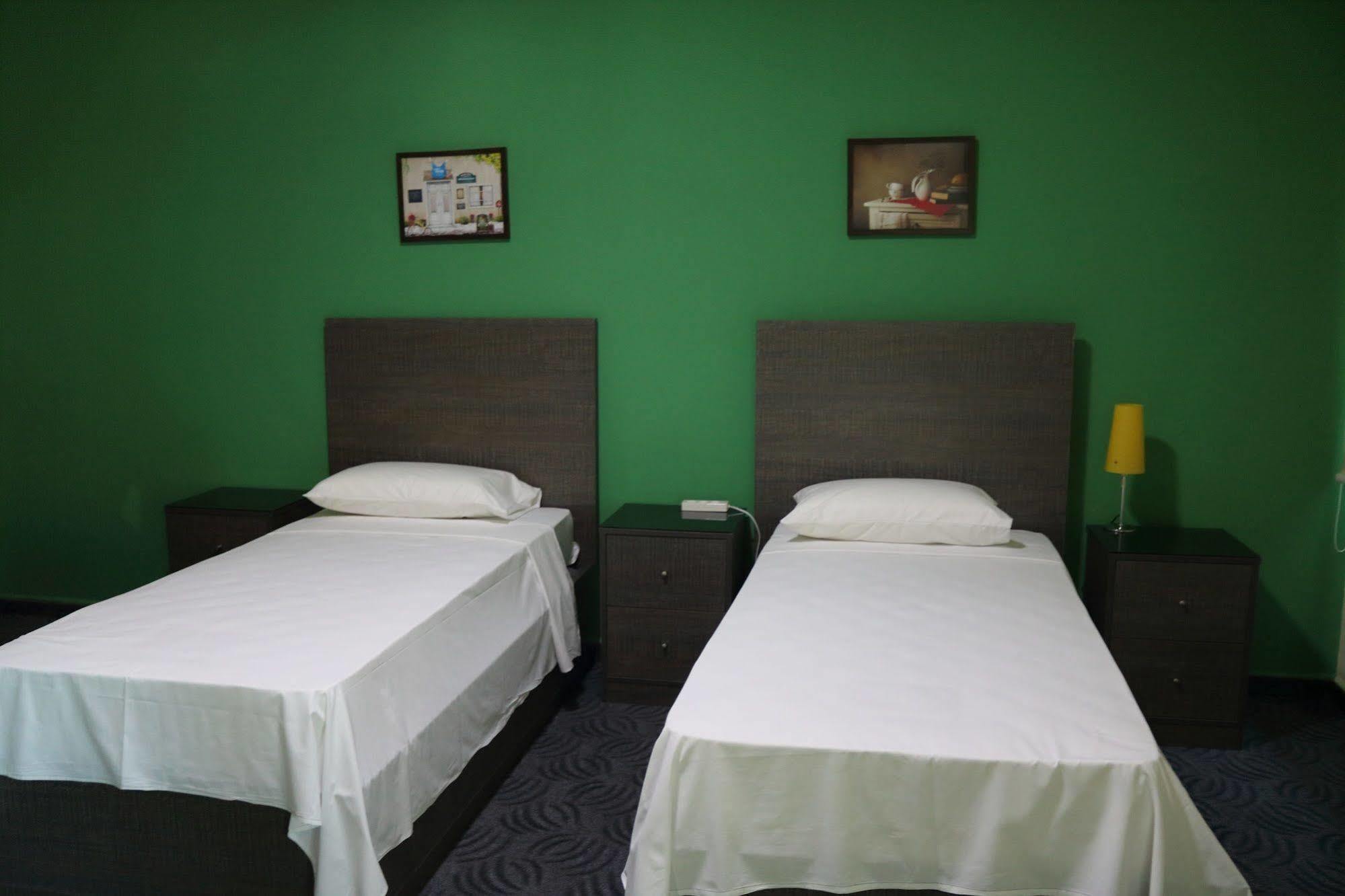 Vista Del Mar Hotel Джуния Екстериор снимка